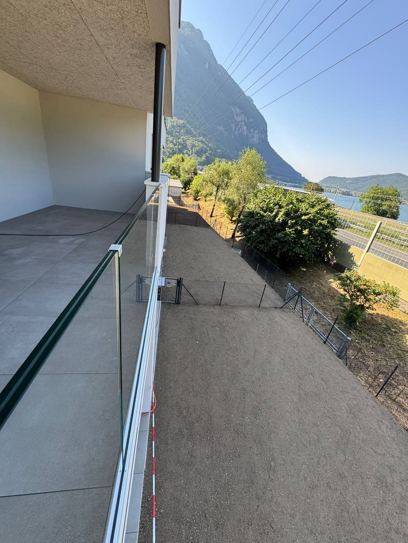 Appartement duplex élégant de 3.5 pièces à Melano (6)