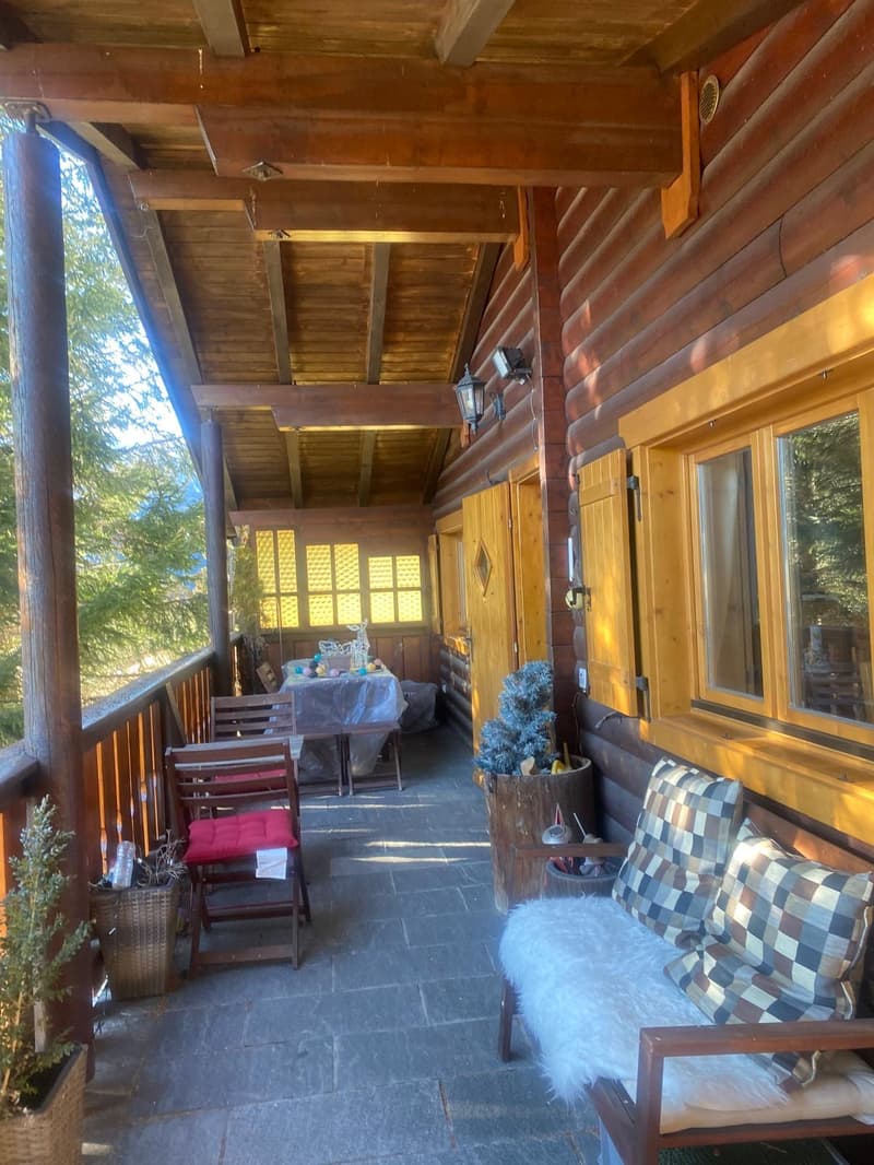 Chalet immersed in nature in Mesocco (7)