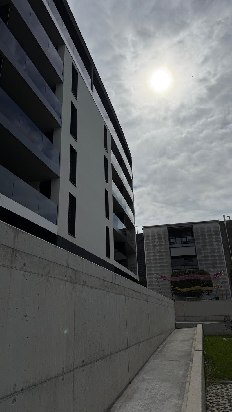 Luminoso appartamento di 2.5 locali a Massagno, con vista e balcone (12)