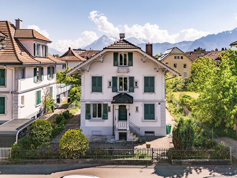 Maison charmante dans un emplacement central (3)