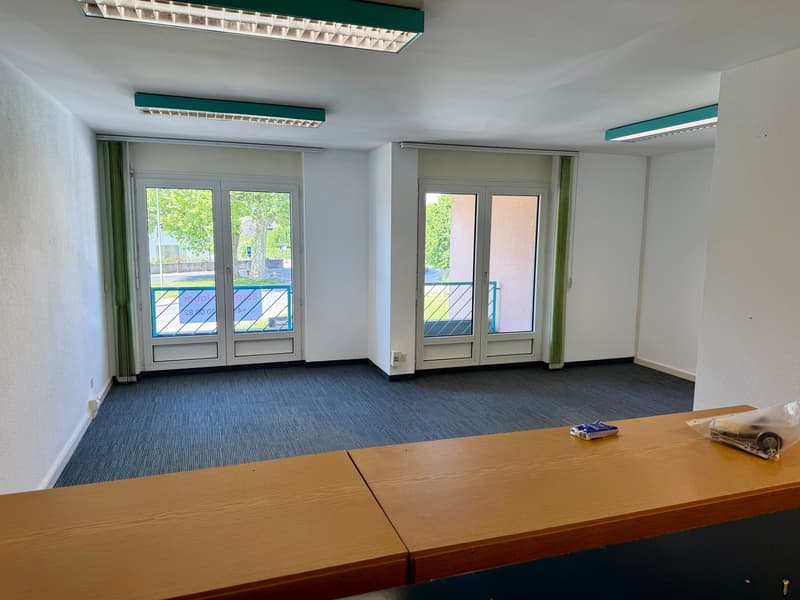 Ufficio spazioso in affitto a Payerne – 5 locali, 143 m² (11)