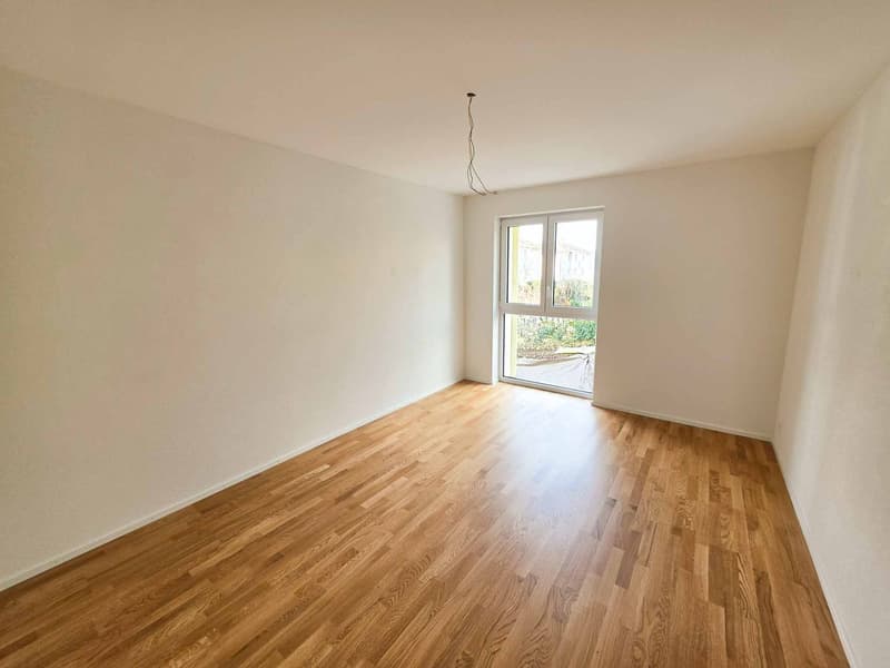 Bellissimo 3.5 locali duplex a Corcelles - nuovo e luminoso (8)