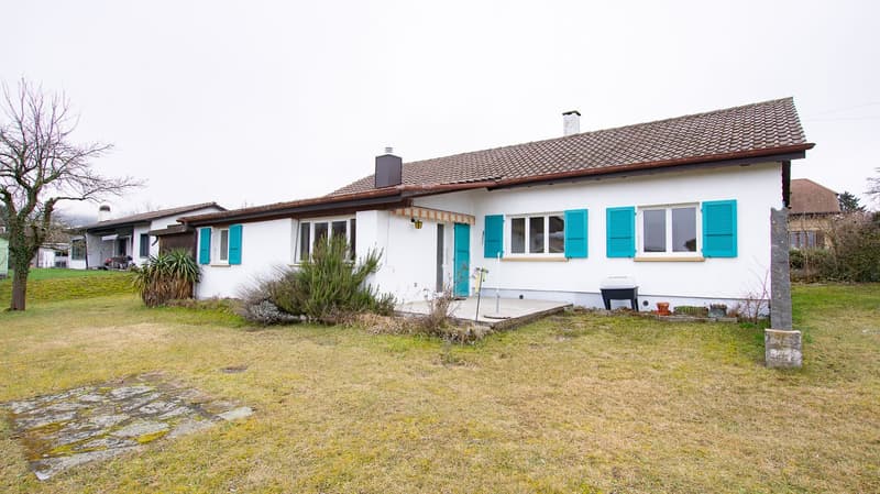 Bevaix - Villa individuale di 5.5 locali in un quartiere tranquillo con giardino privato (3)