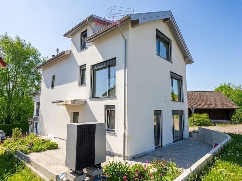 NEUBAU: GROSSZÜGIG, ENERGIEEFFIZIENT UND FAMILENFREUNDLICH (3)