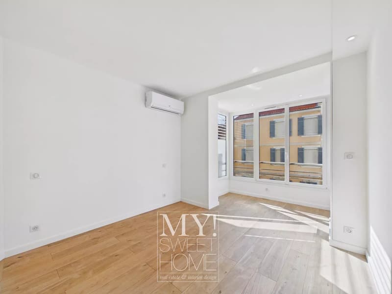 Elegant Designer Apartment in Grand Hôtel Cannes ? Few Steps from the Croisette (13)