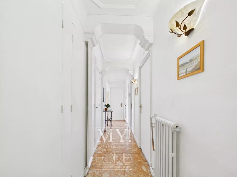 Appartement en duplex exclusif avec vue sur mer dans le quartier Californie de Cannes (4)