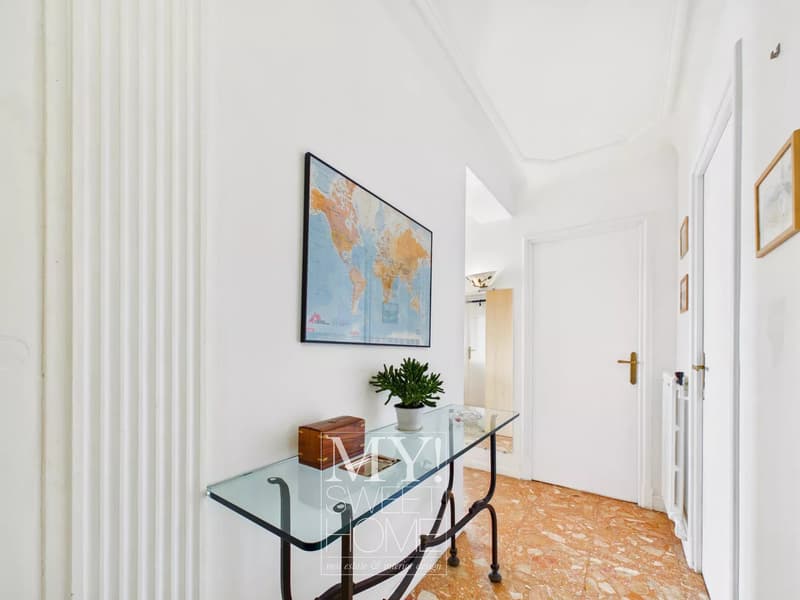 Appartement en duplex exclusif avec vue sur mer dans le quartier Californie de Cannes (3)