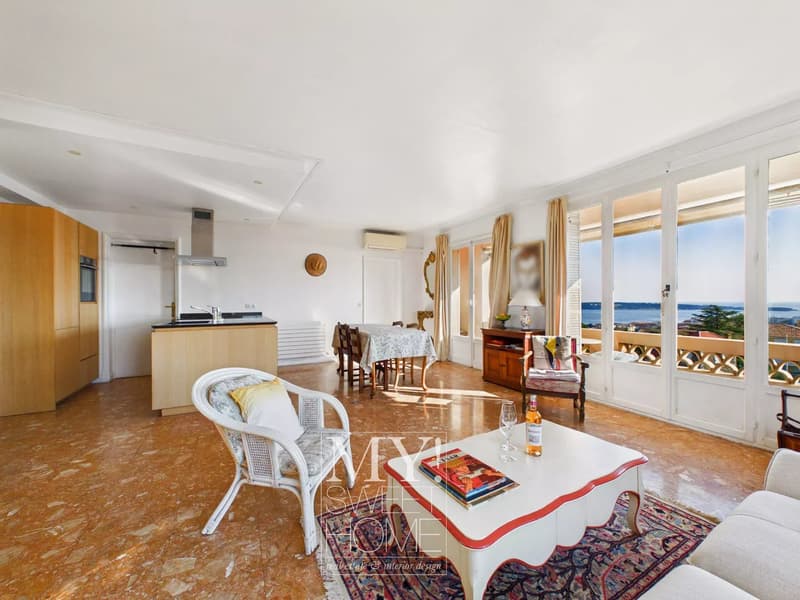 Appartement en duplex exclusif avec vue sur mer dans le quartier Californie de Cannes (13)