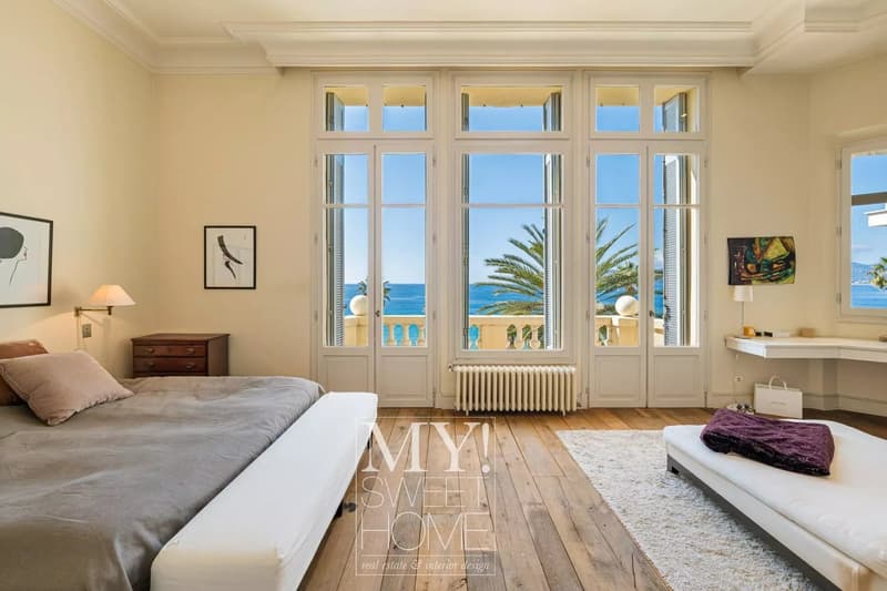 Cannes Midi | Historic Waterfront Villa with Belle-Époque Character (12)