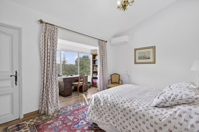 Charming Villa with Pool in Fayence, France (13)
