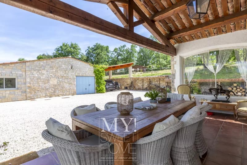 Charming Villa with Pool in Fayence, France (3)