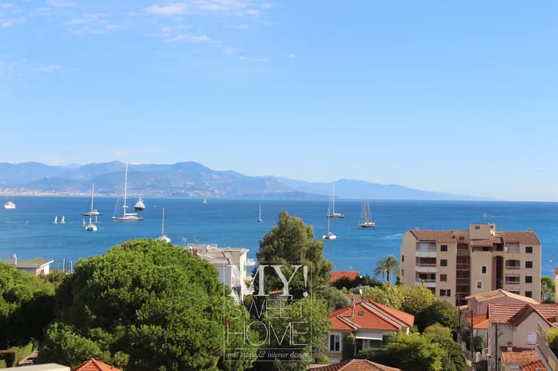 Exclusive apartment with sea view in Salis, Antibes (1)