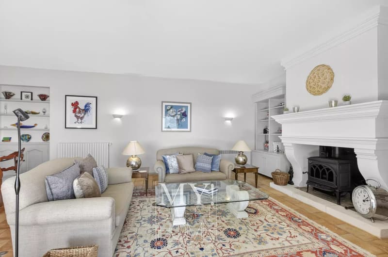 Exklusive Villa mit Pool und Panoramablick in Châteauneuf-Grasse (10)