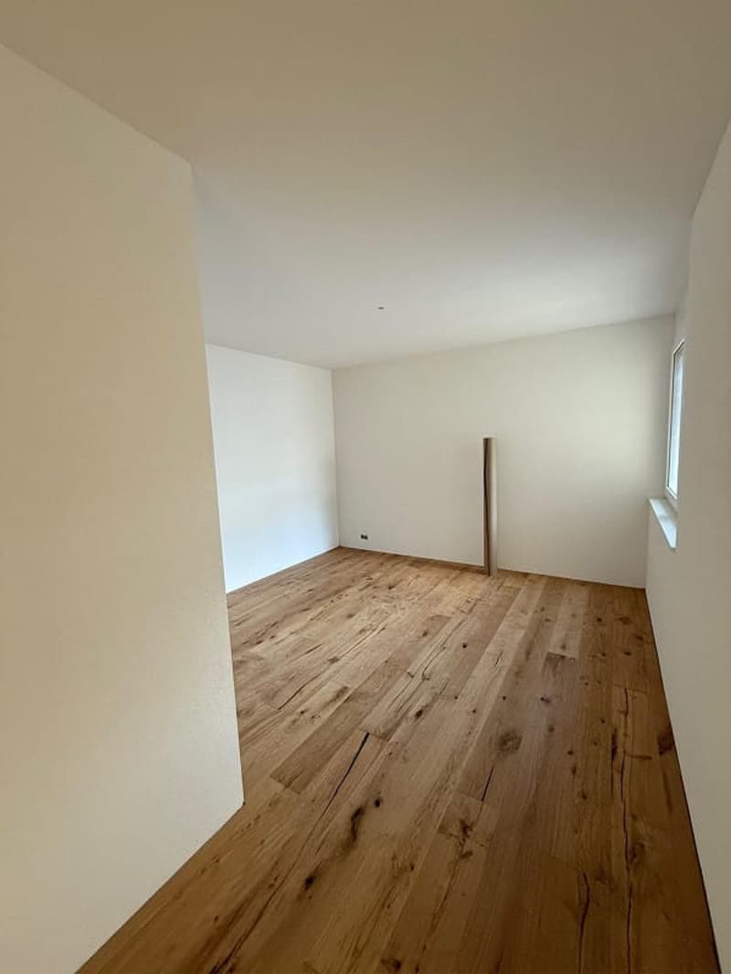 Appartement de jardin neuf de 2,5 pièces avec terrasse à louer à Schaffhausen (8)