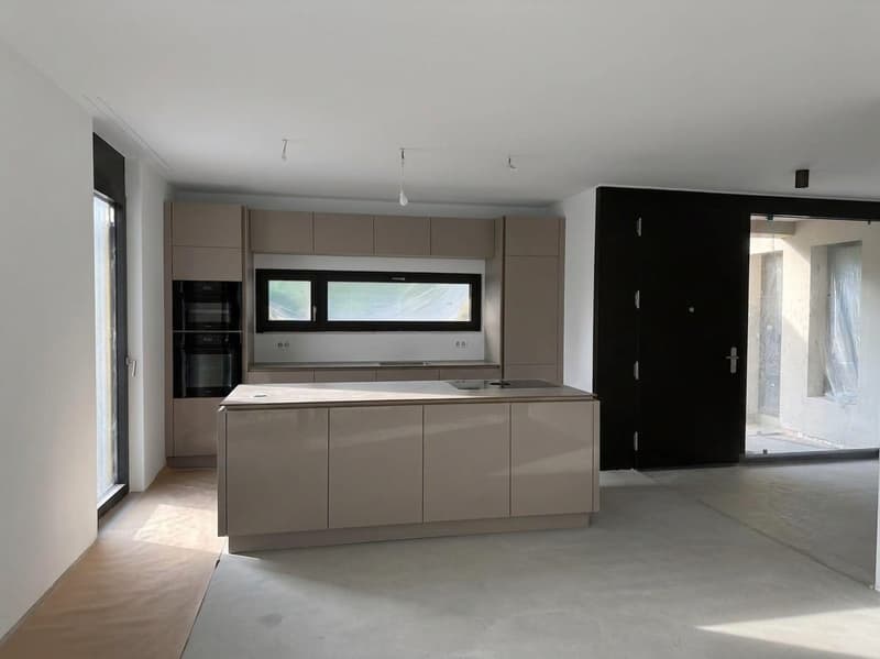 Premium-Terrassenwohnung in Beringen: 143 m², 80 m² Terrasse, Erstbezug (2)
