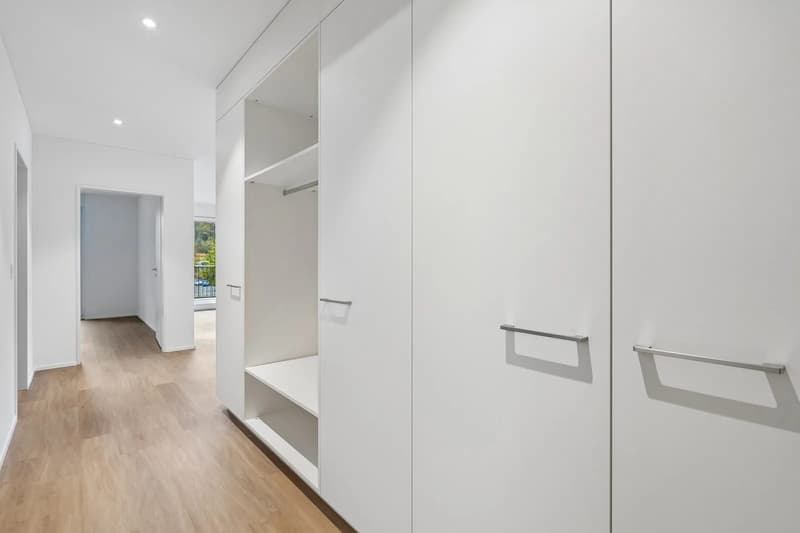 2.5-Zimmer-Wohnung mit 20 m² Balkon, ab sofort bezugsbereit (2)