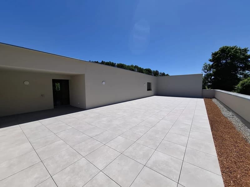 Attikawohnung mit rund 160 m² Dachterrasse, Bezug per 1. März 2027 (2)