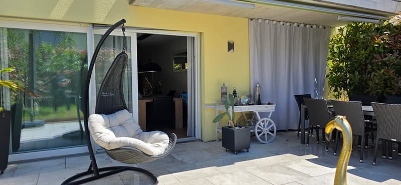 Modern semi-detached house with 6.5 rooms in Port (5)