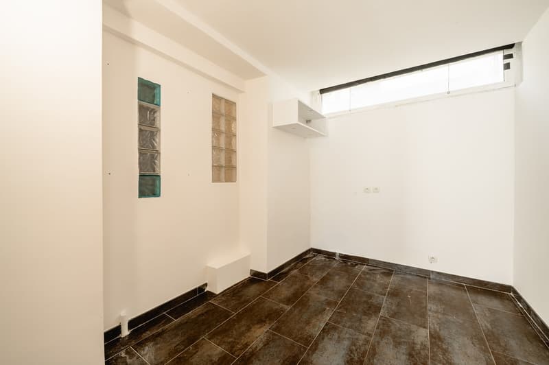 Appartement terrasse de 4 pièces à Divonne-les-Bains – 92m2 - terrasses (76m2), parking, box fermé (11)