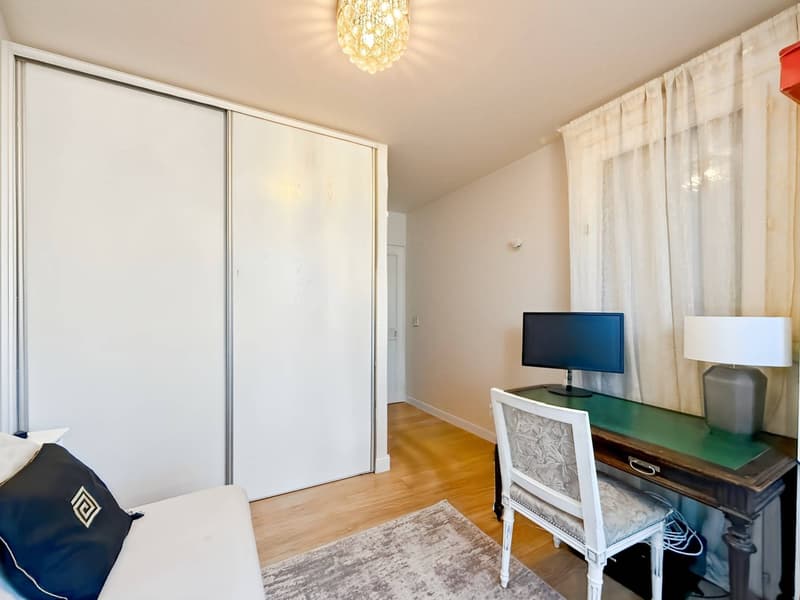 Appartement terrasse de 3.5 pièces à Divonne-les-Bains – 91m2 - terrasse, jardin, cave, garage (8)