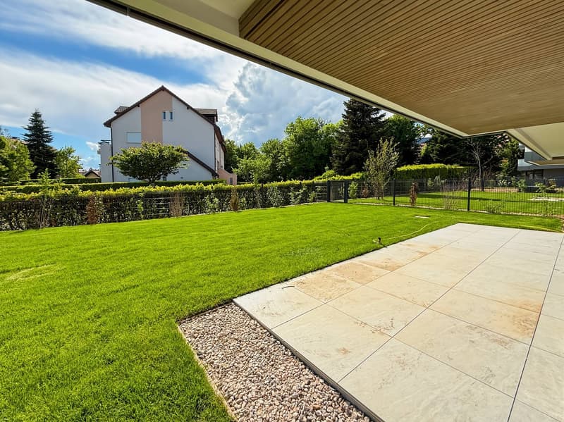 Appartement terrasse de 5 pièces à Divonne-les-Bains - 108m2 - jardin, cave, double garage (2)