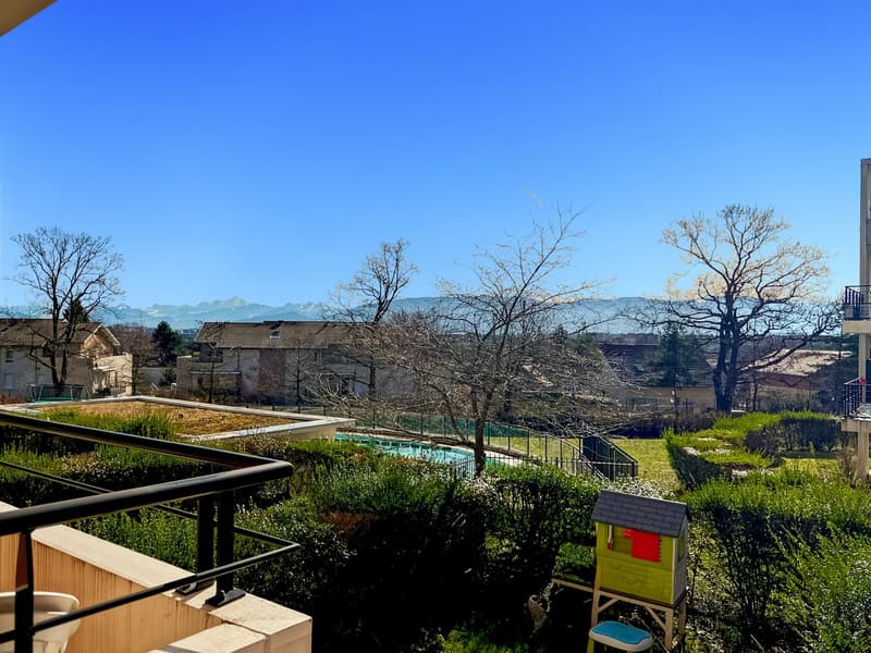 Charmant appartement de 2 pièces avec balcon et piscine à Prévessin-Moëns (2)