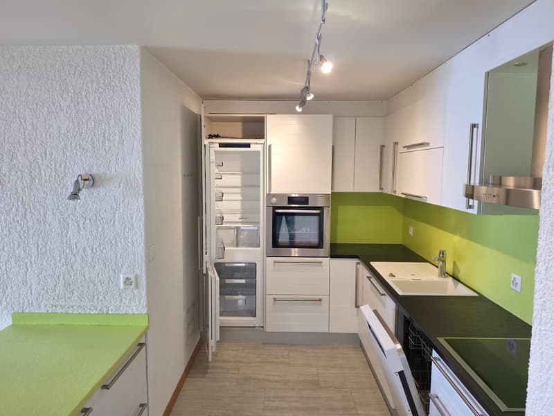 Schöne 4.5-Zimmer-Dachwohnung in Gossau - ruhig gelegen und doch zentral (3)
