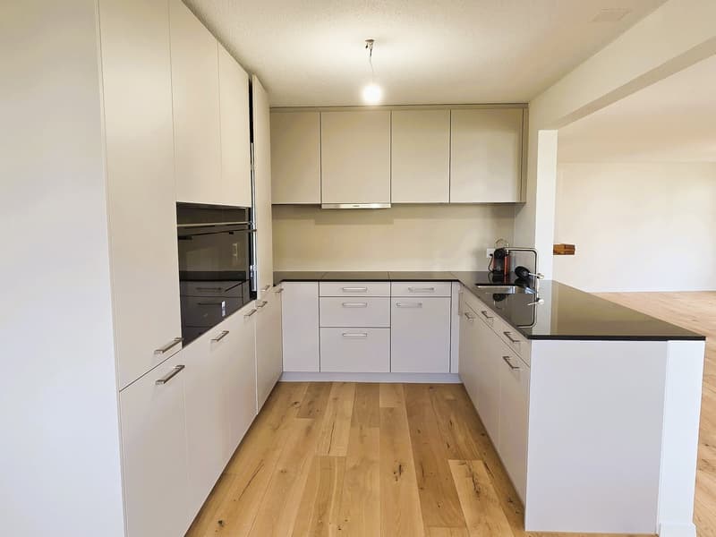 Frisch renovierte 5.5-Zimmer-Maisonettewohnung in Kirchberg (1)