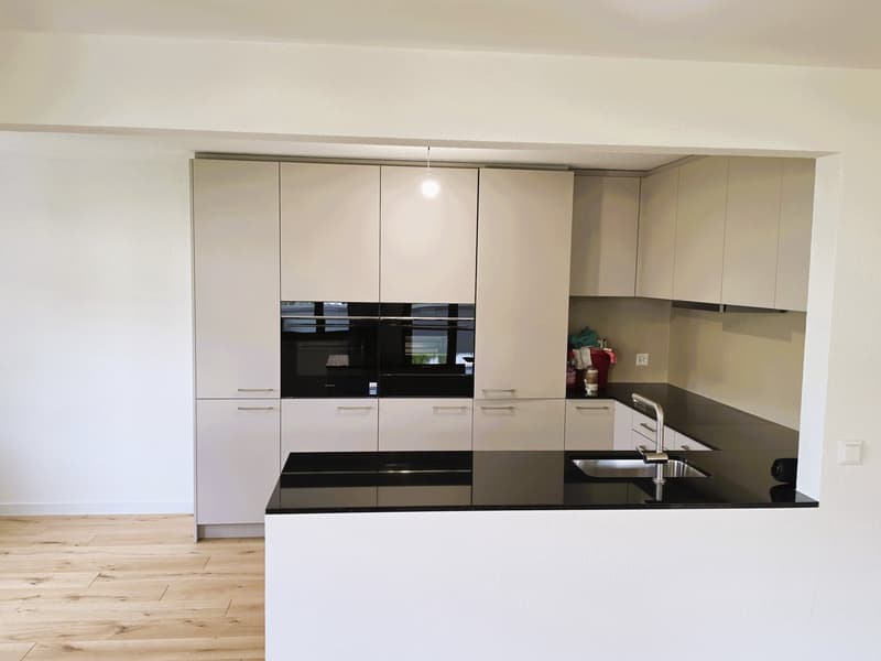 Frisch renovierte 5.5-Zimmer-Maisonettewohnung in Kirchberg (3)