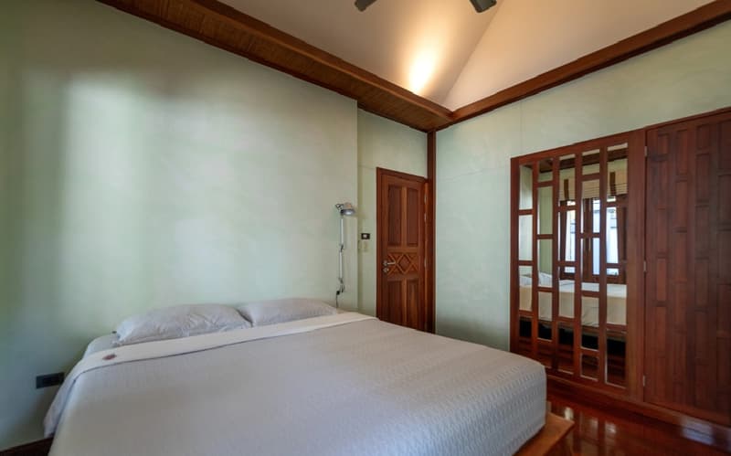 Traumhafte Villa an Top-Lage in Pattaya, Thailand (16)