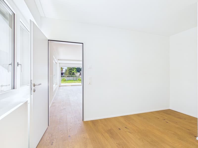 Appartement de jardin exclusif avec plus de 100m² de jardin incluant 2 places de parking souterraines et une tranquillité maximale (11)