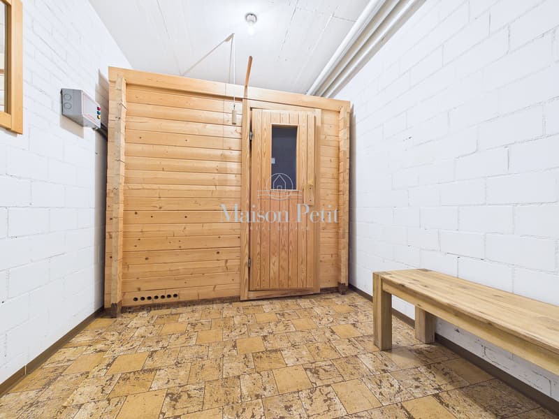 Parfait pour les petites familles, les couples ou les célibataires - à Ebmatingen, 96m2 d'espace de vie avec loggia vitrée cherche de nouveaux propriétaires. (11)