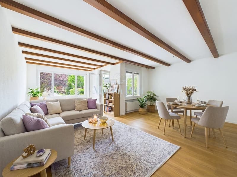 Parfait pour les petites familles, les couples ou les célibataires - à Ebmatingen, 96m2 d'espace de vie avec loggia vitrée cherche de nouveaux propriétaires. (8)