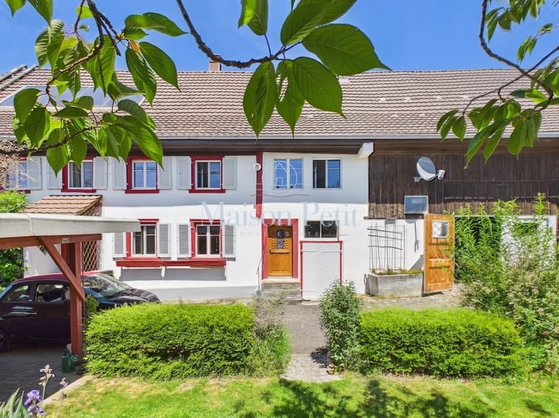Zwei Gebäude, ein Potential: Wohnhaus fertig, Scheune frei für Rendite! (1)