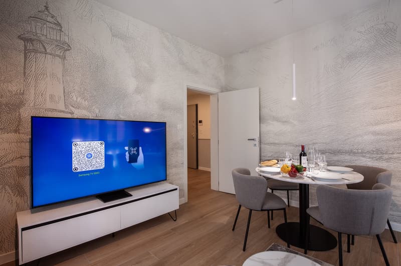 Flexible Rental from 1 Month — Furnished 2.5-Room Apartment with Balcony in Lugano (8)