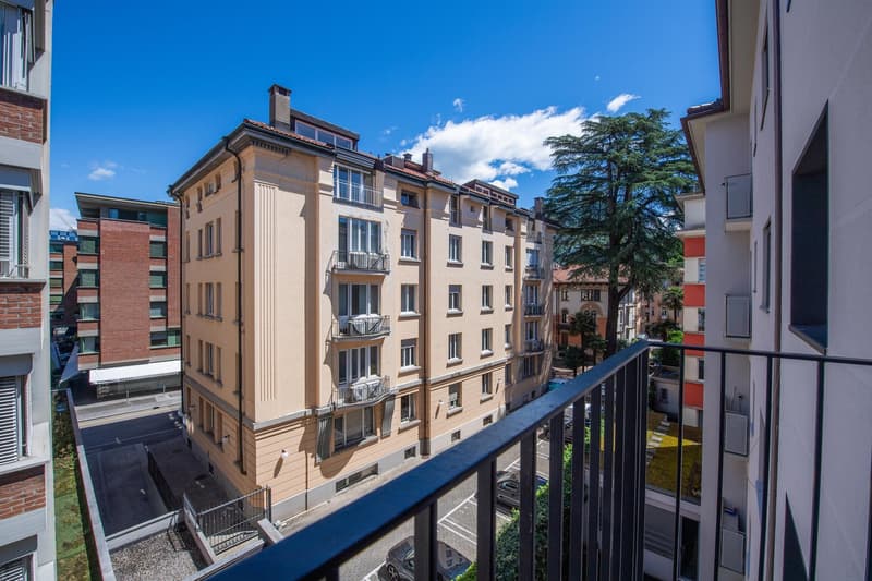 Flexible Rental from 1 Month — Furnished 3.5-Room Apartment with 2 Bathrooms and Balcony in Lugano (16)