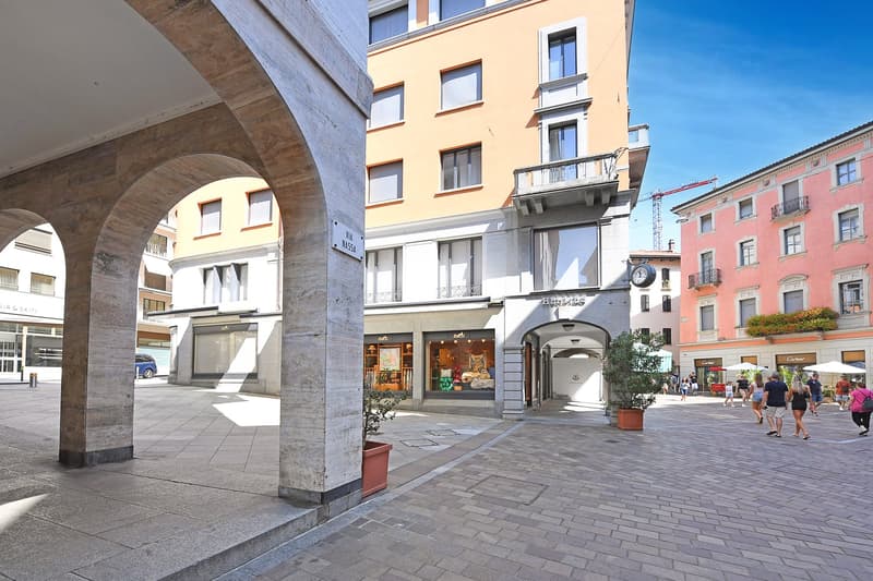 Flexible Rental from 1 Month — Furnished 3.5-Room Apartment in Central Lugano (16)