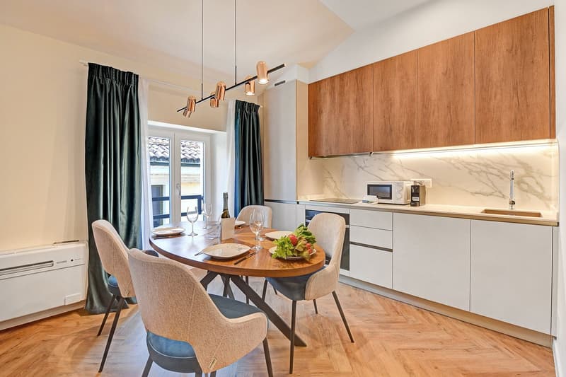 Flexible Rental from 1 Month — Furnished 3.5-Room Apartment in Central Lugano (19)