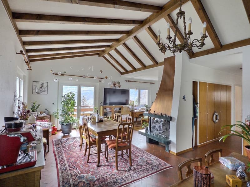Casa unifamiliare con grande terreno edificabile nella valle di Anniviers (3)
