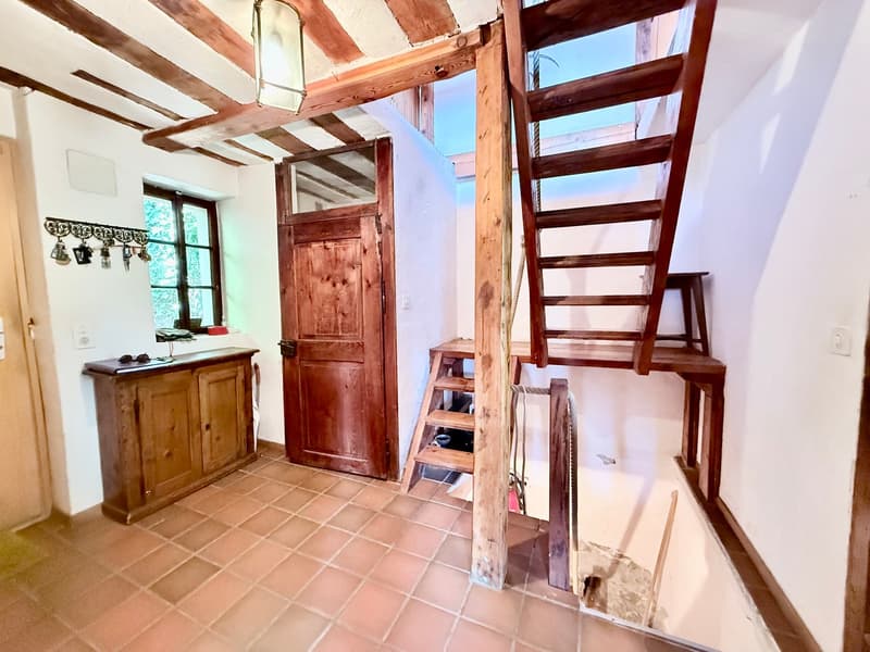 House for sale in Ayent with building plot of 2'390 m2 (3)