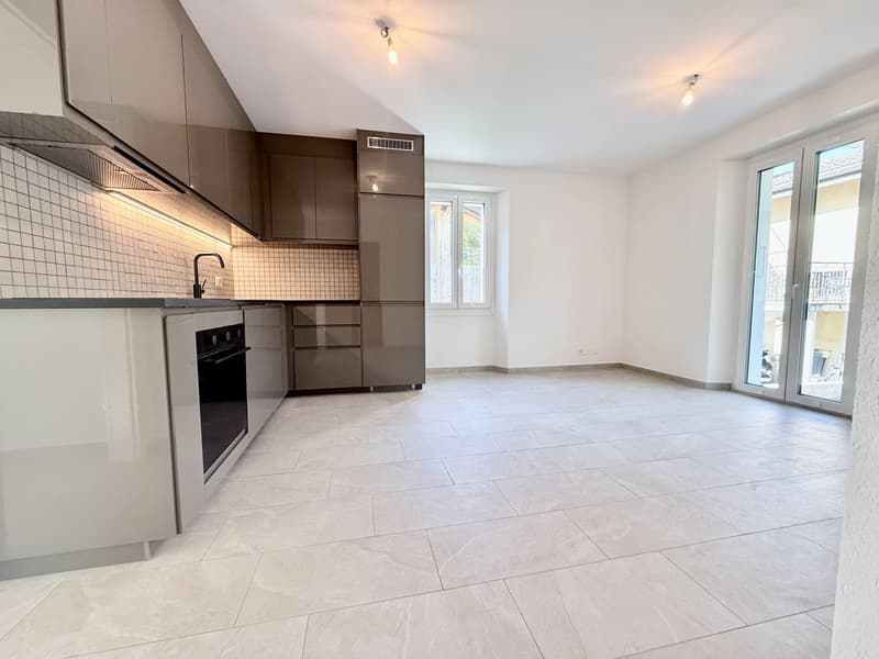 Splendid renovated building with character in the heart of the old village of Vétroz (3)