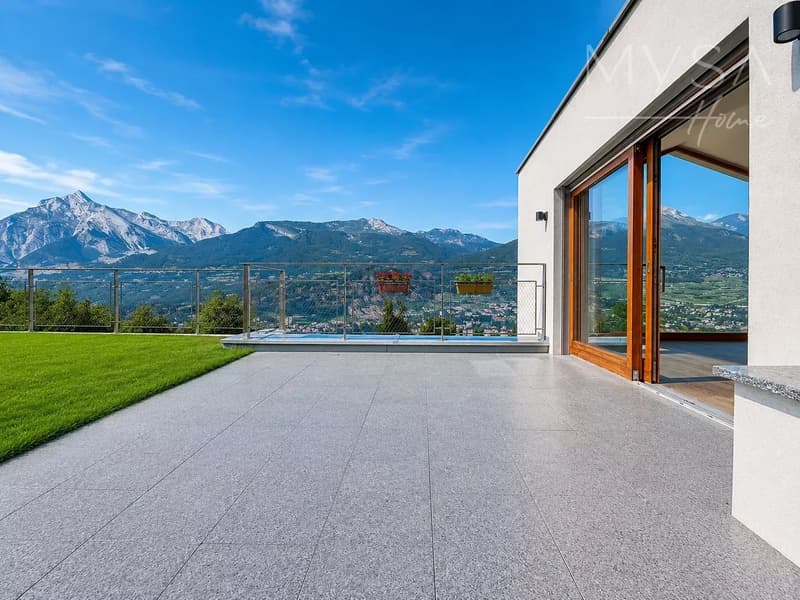 Villa moderne avec vue panoramique sur la vallée du Rhône (2)
