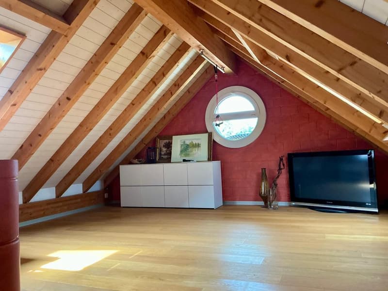Grosszügige 4.5-Zimmer-Maisonette-Wohnung in Utzenstorf (16)