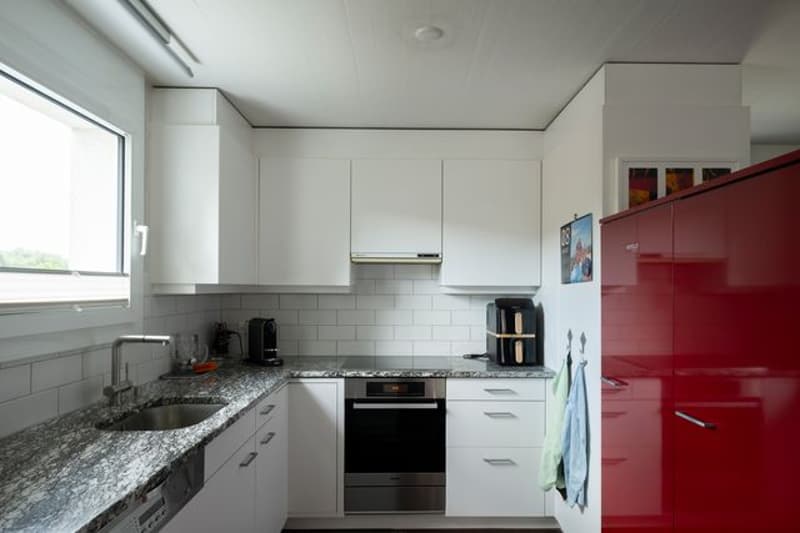 Grosszügige 4.5-Zimmer-Maisonette-Wohnung in Utzenstorf (8)