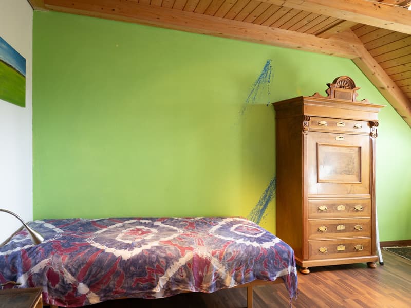 Charmante 6.5-Zimmer-Dachwohnung mit Weitblick (17)
