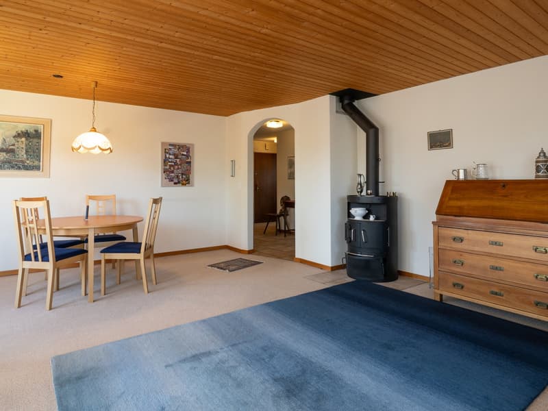Charmante 4.5-Zimmer-Wohnung in ruhiger Lage in Bätterkinden (9)