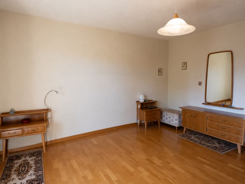 Charmante 4.5-Zimmer-Wohnung in ruhiger Lage in Bätterkinden (14)
