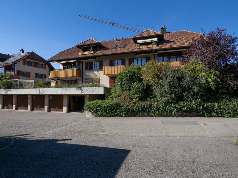 Charmante 4.5-Zimmer-Wohnung in ruhiger Lage in Bätterkinden (5)