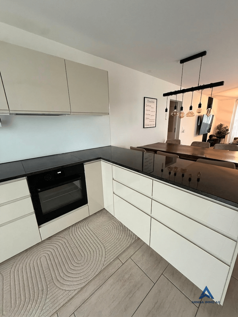 Charmante 4.5-Zimmer-Wohnung mit Balkon und herrlicher Aussicht in Kaiseraugst (7)
