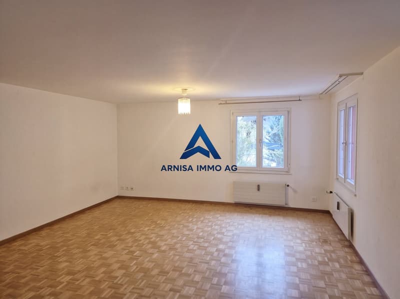 Charmante 3.5-Zimmer-Wohnung am Dorfplatz in Reigoldswil – sofort verfügbar! (4)